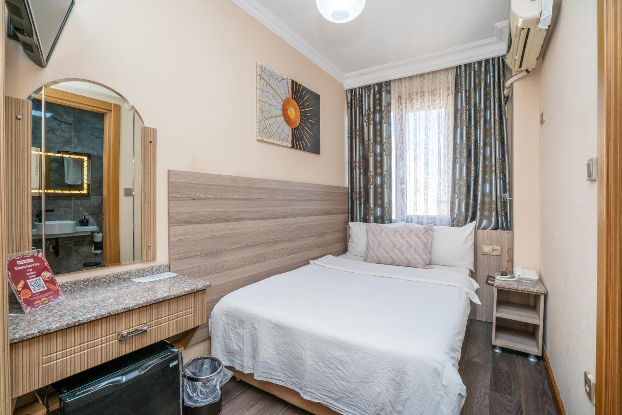 Grand Reis Hotel Istambul Extérieur photo
